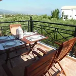 Soso's Sea View